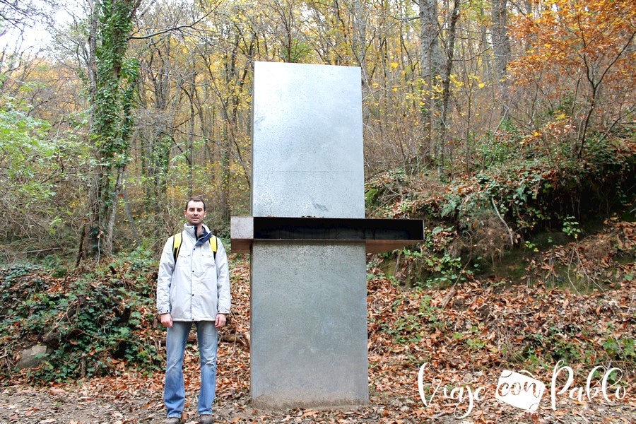 "Estructura torre de intercambio" de Jesús Palmero bosque de los espejos