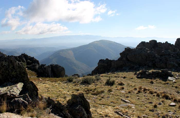 Vista de la sierra Quilama llegando a la Cueva de la Mora