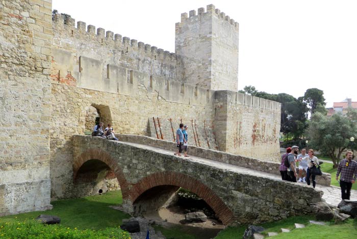 Castelo Sao Jorge ruta por la Alfama