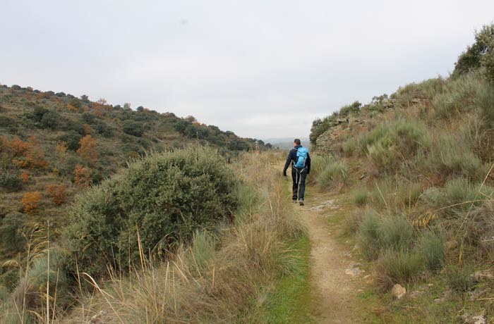 Sendero que conduce al Pozo Airón