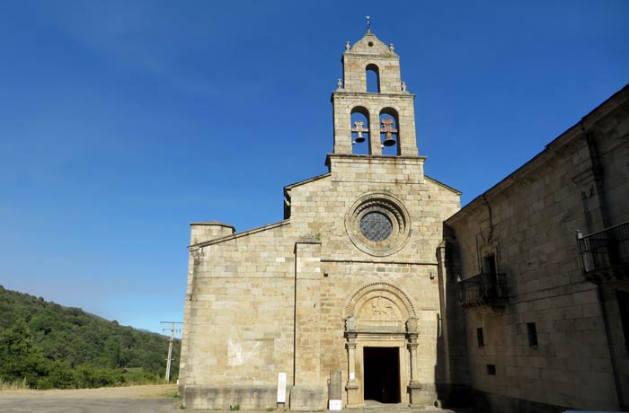 Monasterio de San Martín de Castañeda Lago de Sanabria