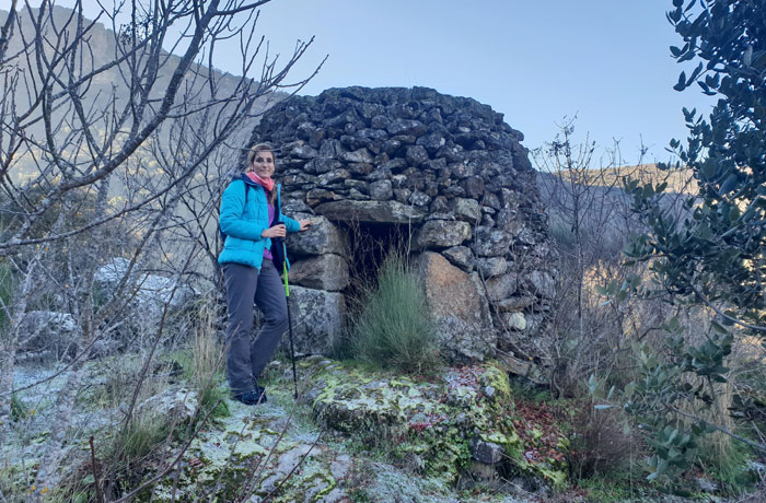 Choza de pastores junto al picón de la Tabla Arribes del Duero senderismo