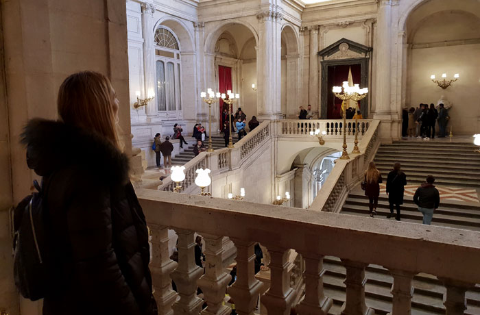 Escalinata del Palacio Real de Madrid