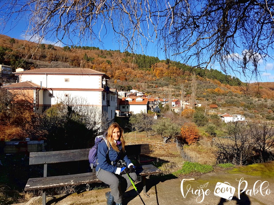 Vista de Madroñal desde la ruta