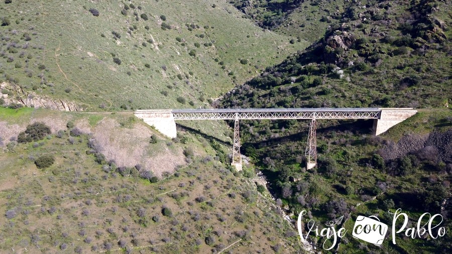 Puente de Los Poyos camino de hierro