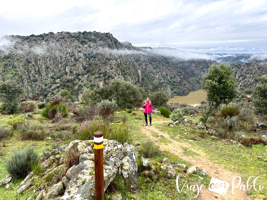 Vistas del Duero en el descenso a la cascada de Lastras de Aguas Bravas