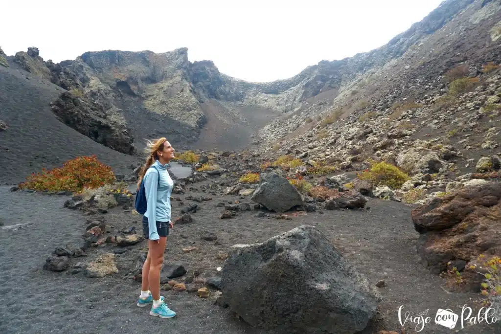 Senderismo en el parque natural Los Volcanes